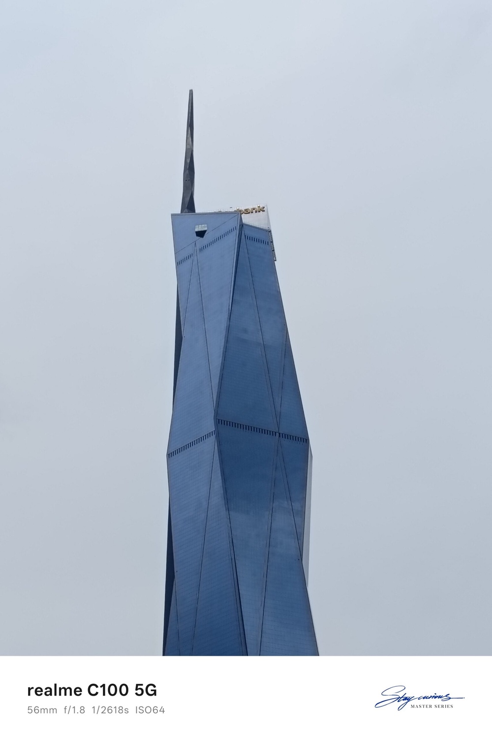 Image from: Realme C100 Malaysia review: A practical budget friendly phone for long days away