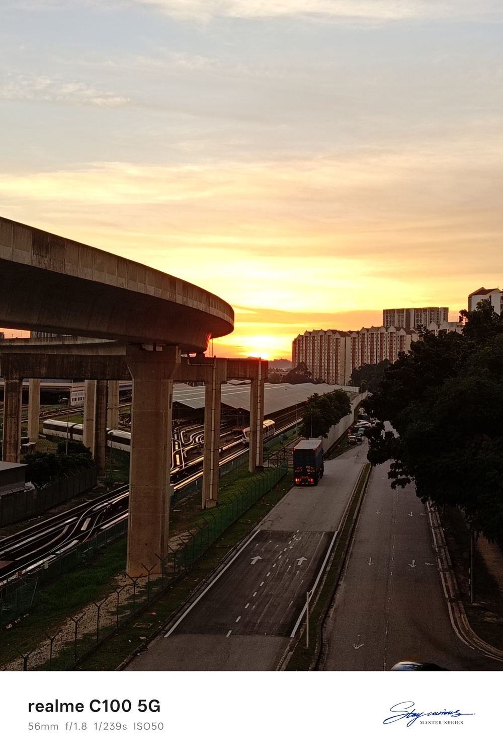 Image from: Realme C100 Malaysia review: A practical budget friendly phone for long days away