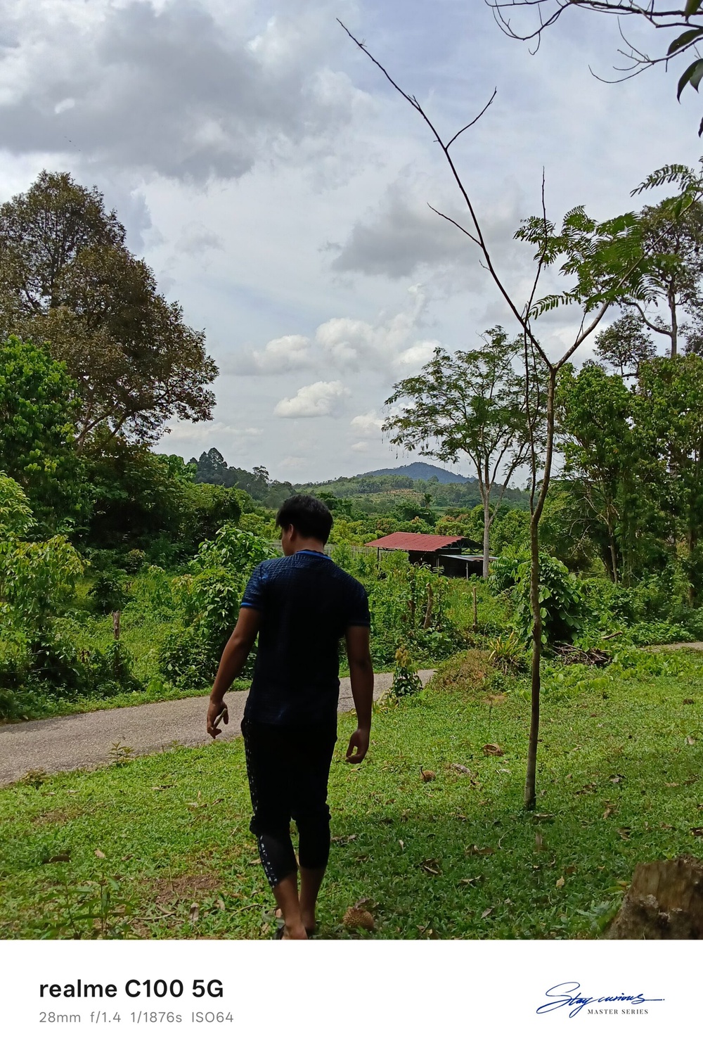 Image from: Realme C100 Malaysia review: A practical budget friendly phone for long days away