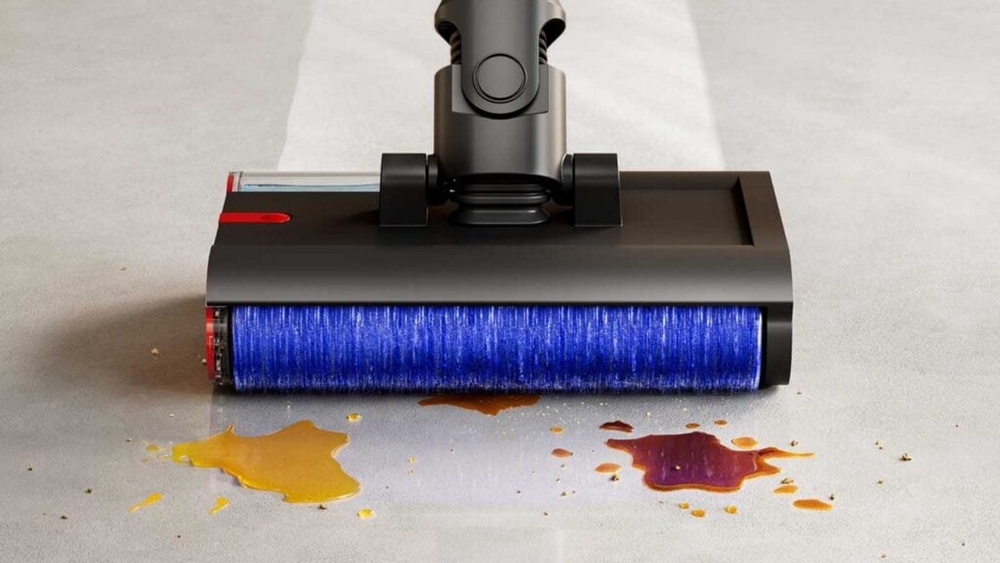 Image from: Dyson PencilWash launched in Malaysia: Slim 2.2kg wet cleaner that’s just 380g inhand
