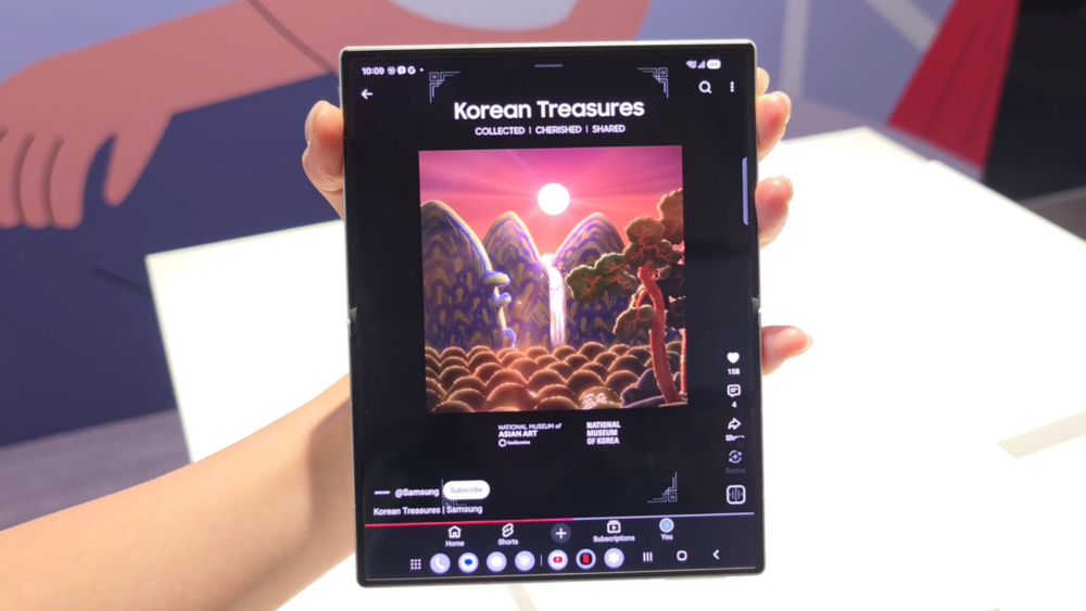 Image from: Samsung Galaxy Z Fold 8: Passport-sized foldable, optimised for content