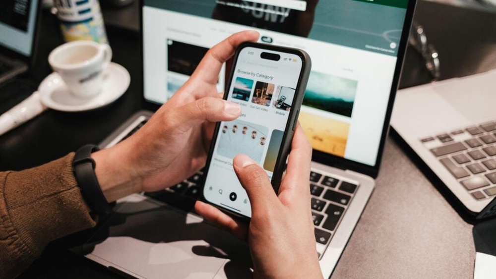 Image from: Selling your old phone? Follow these steps to keep your data safe