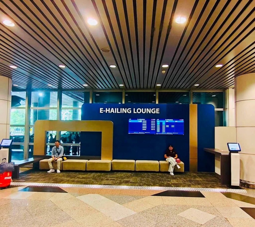 Image from: KLIA Terminal 1 upgrades e-hailing pick-up facilities, introduces RM3 driver entry fee