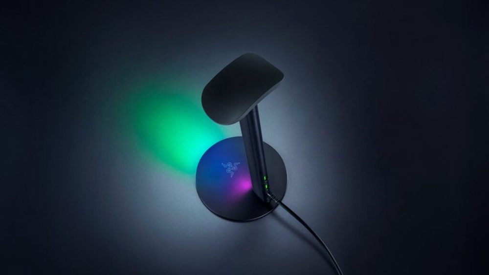 Image from: Razer Base Station V3 Chroma: Add more USB and RGB to your life, for RM359