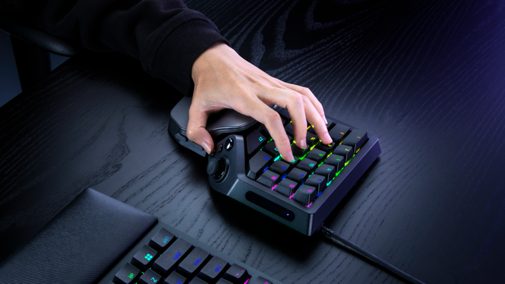 Image from: Razer Tartarus V2 Pro: Analog optical gaming keypad with TMR joystick, priced at RM929