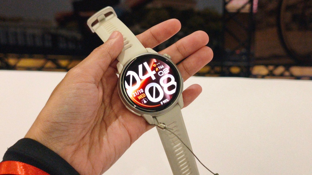 Image from: Coros Pace 4 Pro: 1.47″ AMOLED display and up to 60-hour GPS battery for RM1,999