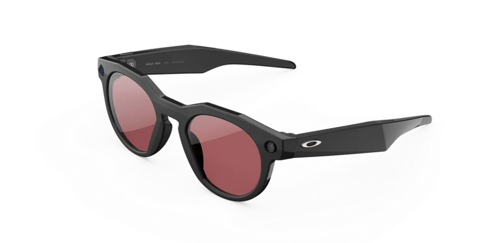 Image from: Oakley Meta HSTN and Vanguard: AI sports glasses with 3K video and voice controls, from RM2,069