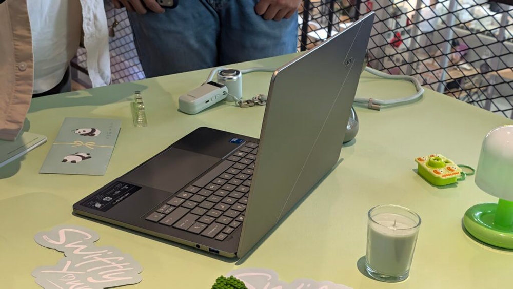 Image from: Acer Swift Air 14: Stylish lightweight laptops with up to Intel Core 7, from RM2,999