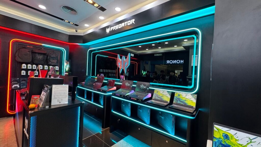 Image from: Acer launches first Predator store in Malaysia, Predator Orion 7000 prebuilt PC also debuts