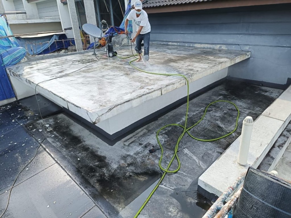 Hong-Seng-Plumbing-Roof-Repair-