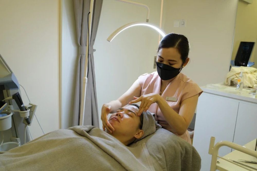 Ultherapy PRIME face lifting treatment at Young Clinic