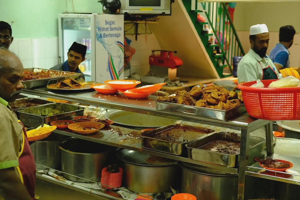 Restoran Tajuddin Hussain Lebuh Queen Little India Penang ayam ros