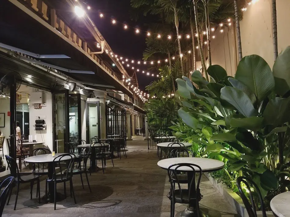 Mews Cafe Muntri Street George Town Penang heritage shophouse pet friendly
