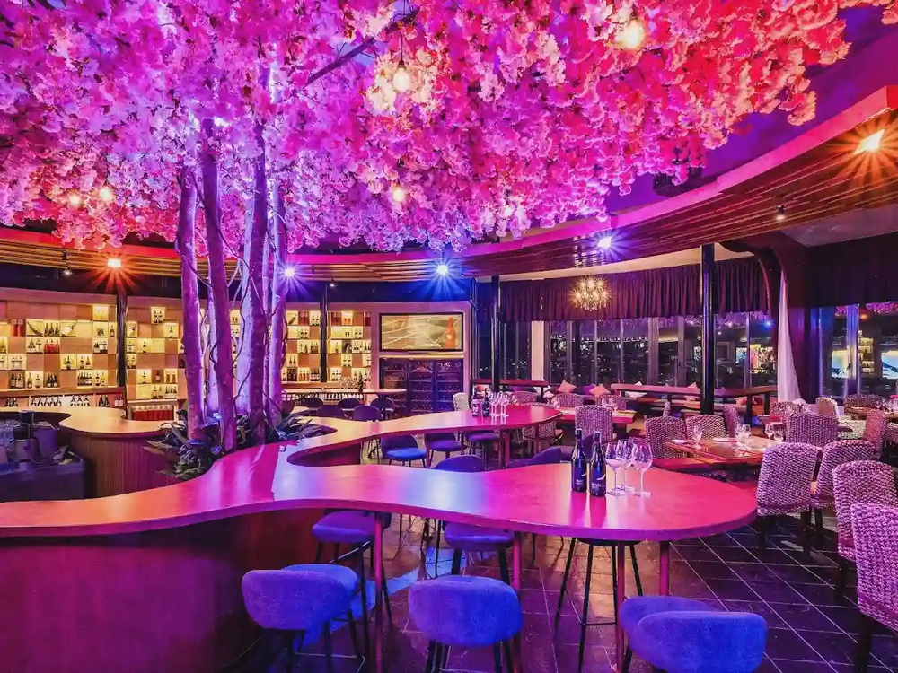 The Roof 1 First Avenue Bandar Utama Selangor rooftop bar Klang Valley view
