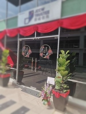BloomThis florist Tanjung Tokong Penang flower box gift delivery