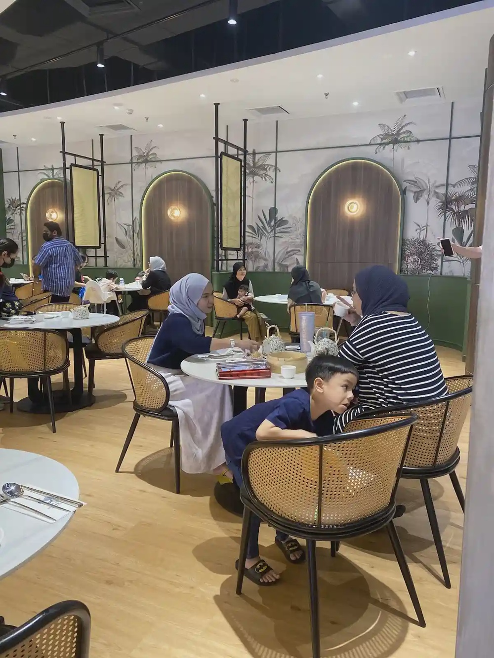 Canton Boy halal dim sum MyTown Cheras Kuala Lumpur handmade baskets