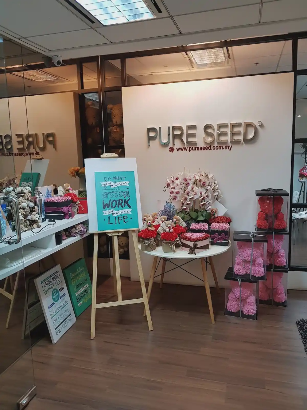 Pure Seed florist Jalan Sultan Ismail Kuala Lumpur premium bouquet