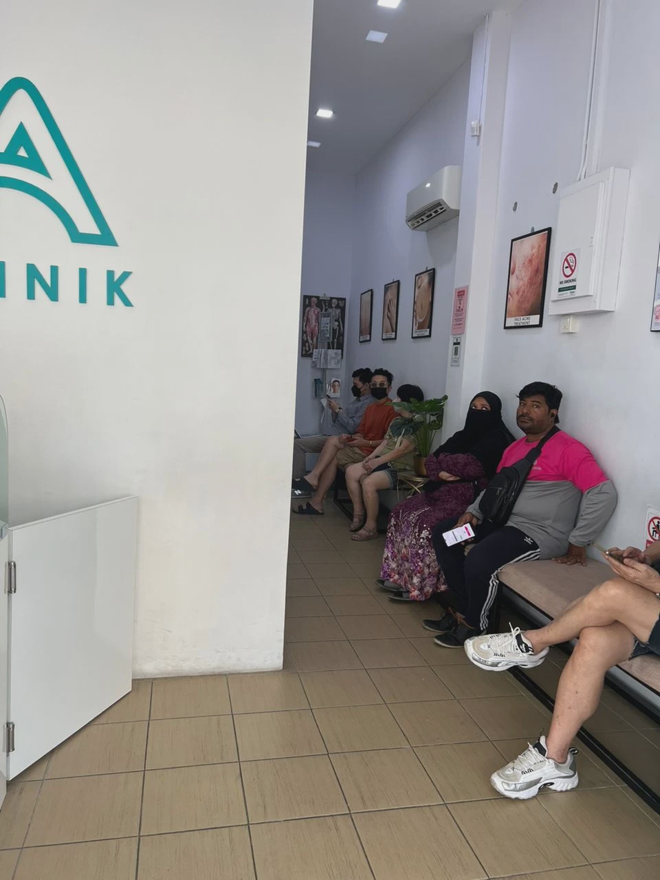 A Klinik Jelutong skin dermatology clinic Penang