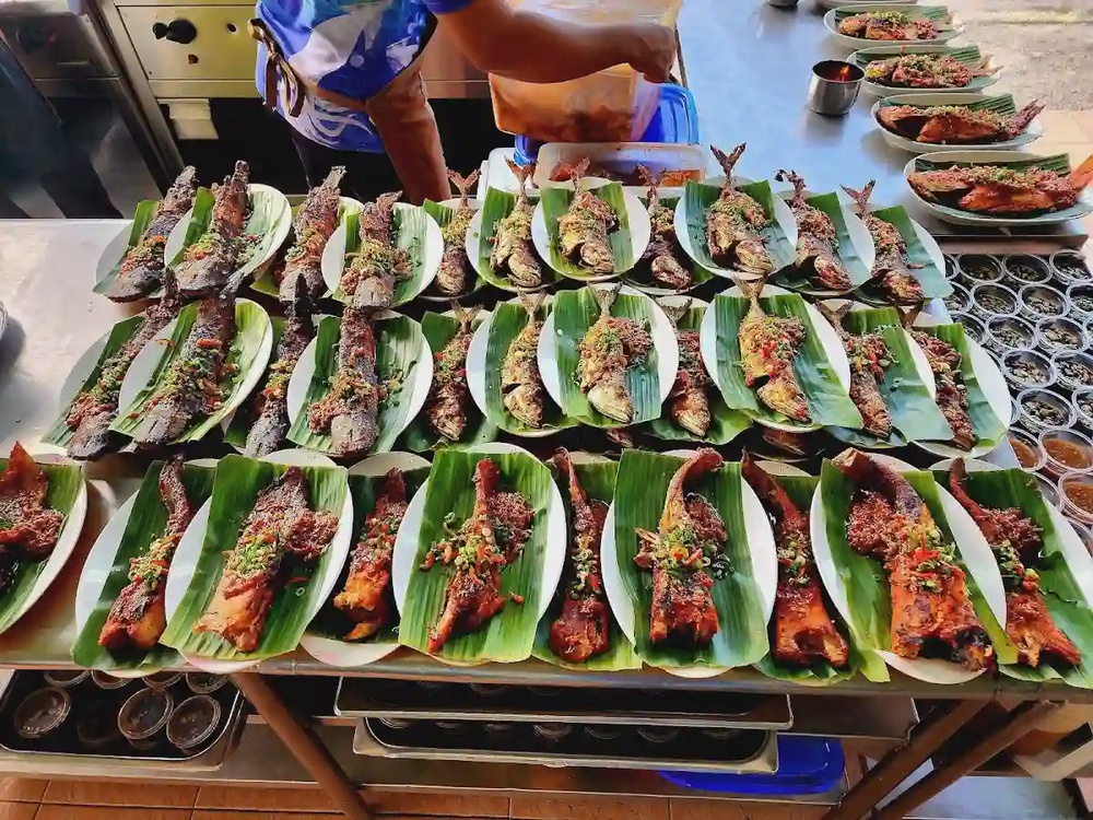 Restoran d Limau Nipis Ikan Bakar Segar Bangi Selangor grilled fish