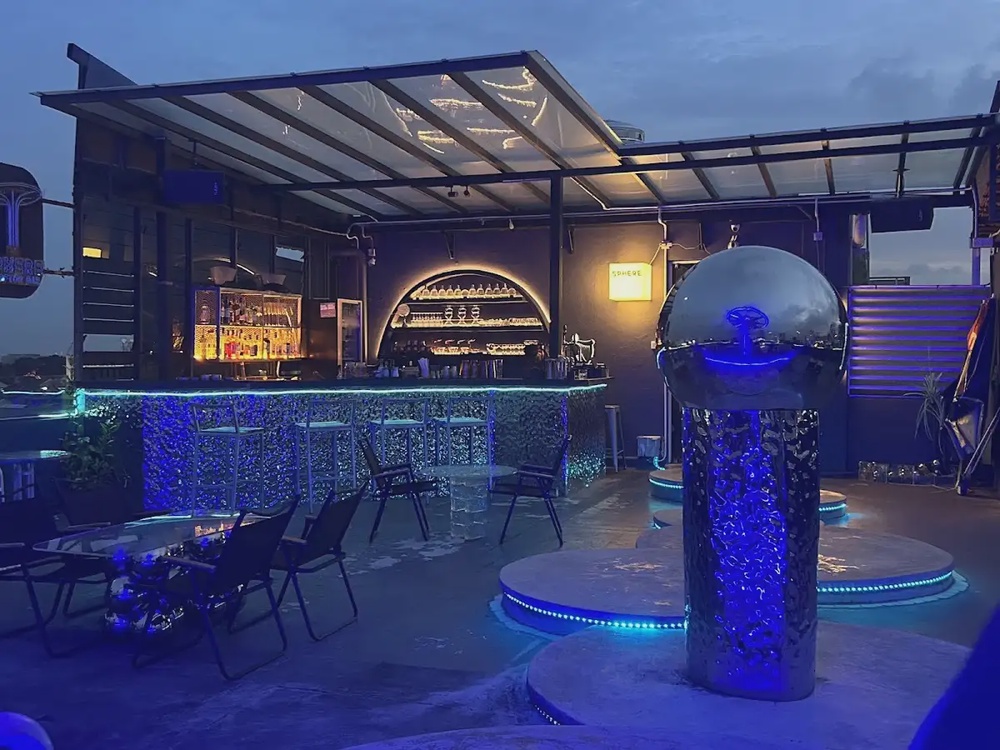Sphere Rooftop Bar Chulia Street George Town Penang cocktails