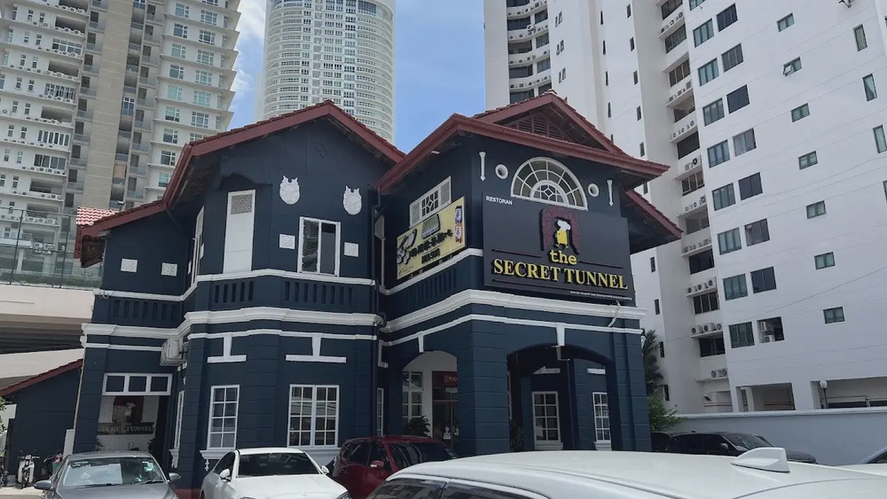 The Secret Tunnel Jalan Cantonment George Town Penang Thai food
