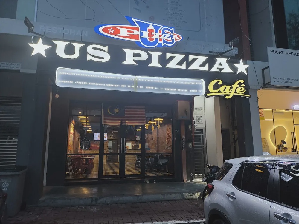 US Pizza Kota Laksamana Melaka thin crust halal pizza