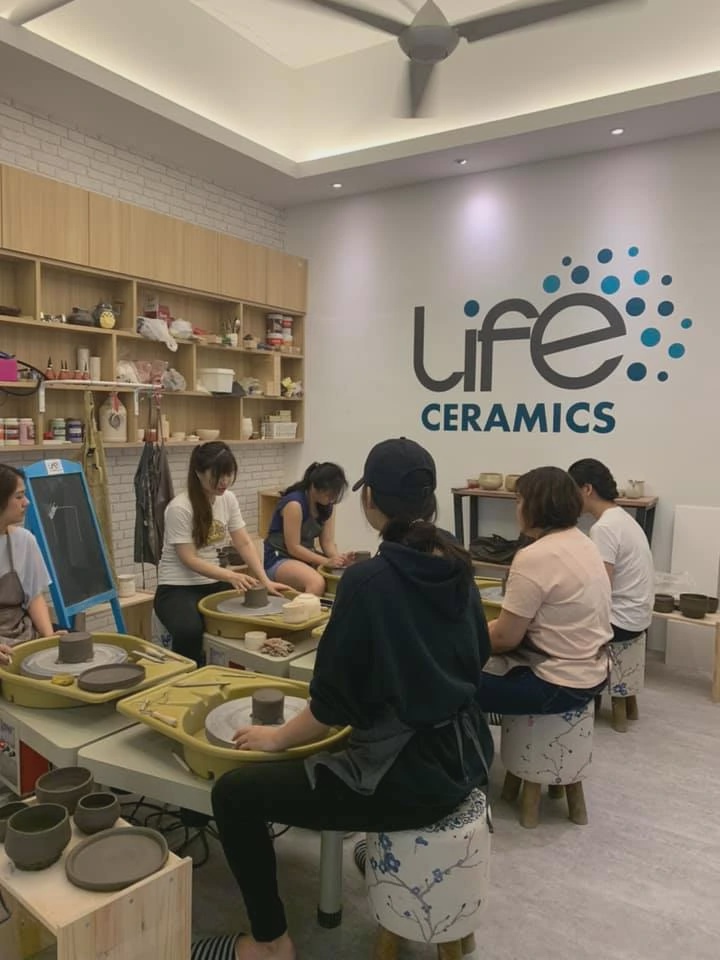 Life Ceramics Mont Kiara pottery class Sunway 163 Mall Kuala Lumpur