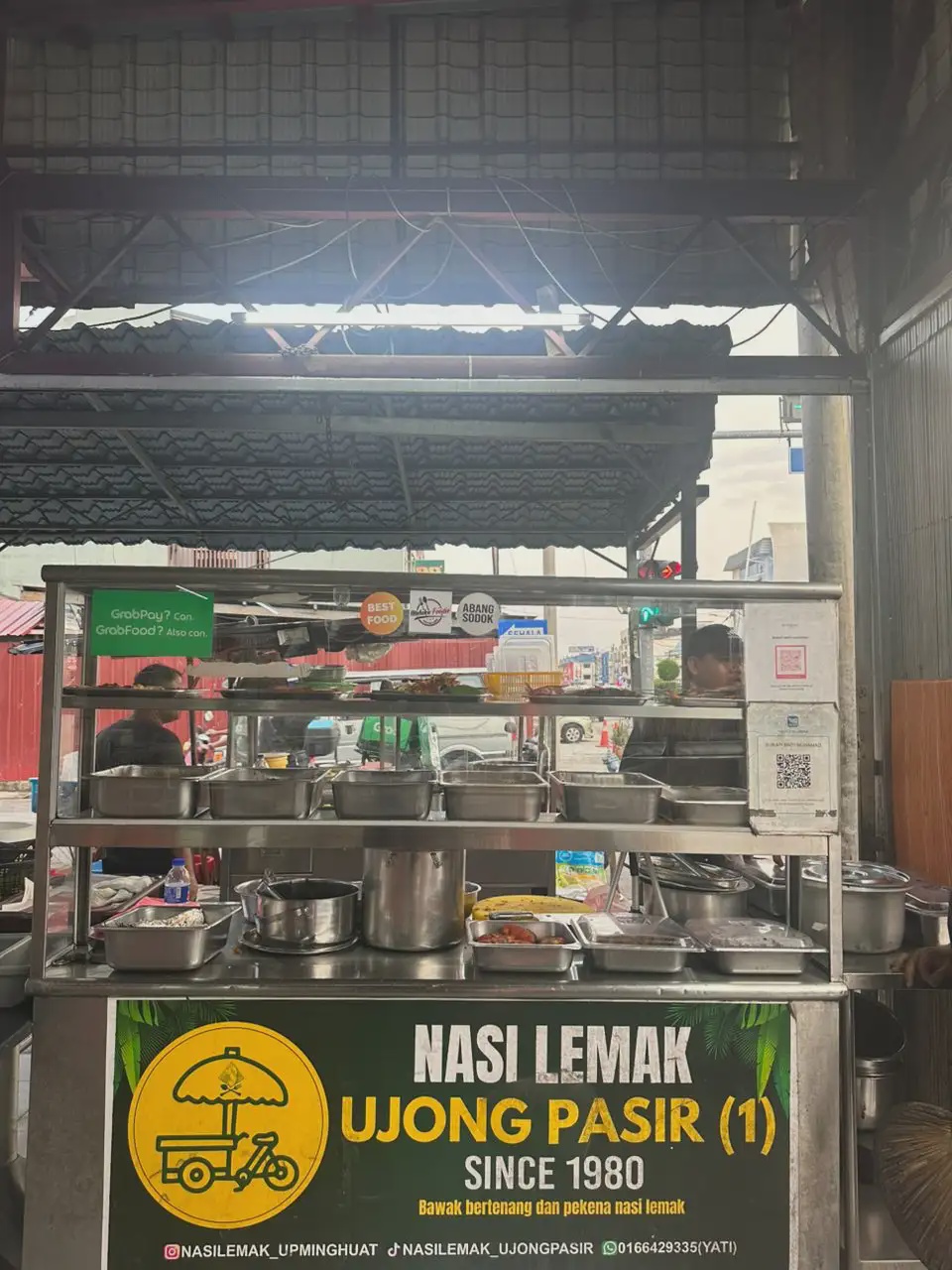 Nasi Lemak Ujong Pasir 1 Melaka evening stall sambal lauk