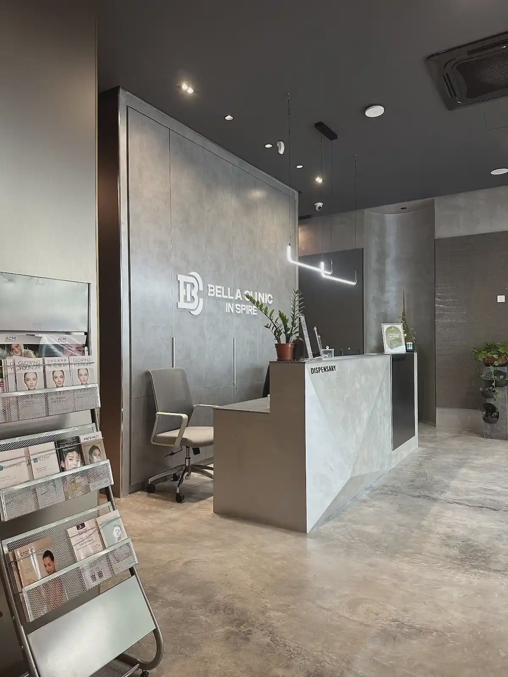 Bella Clinic Inspire aesthetic skin clinic Taman Molek Johor Bahru