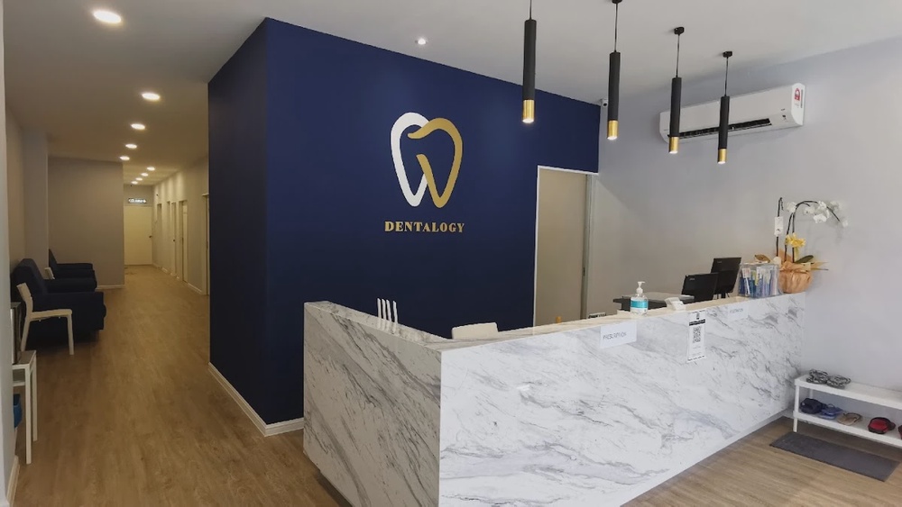 Klinik Pergigian Dentalogy Taman Desa Old Klang Road dental clinic