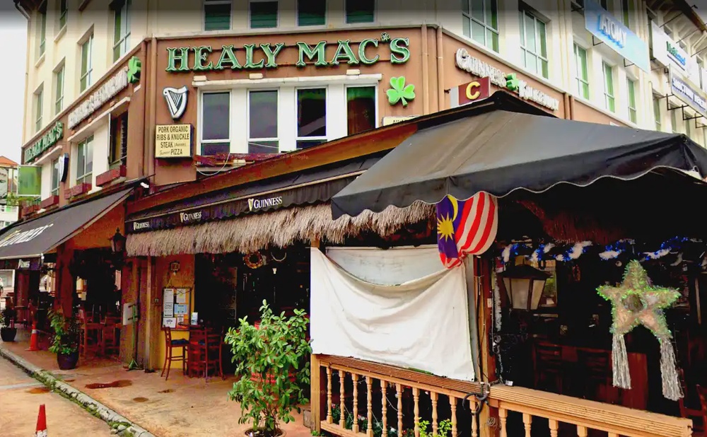 Healy Mac's Irish Bar Restaurant Ipoh Greentown western food pub