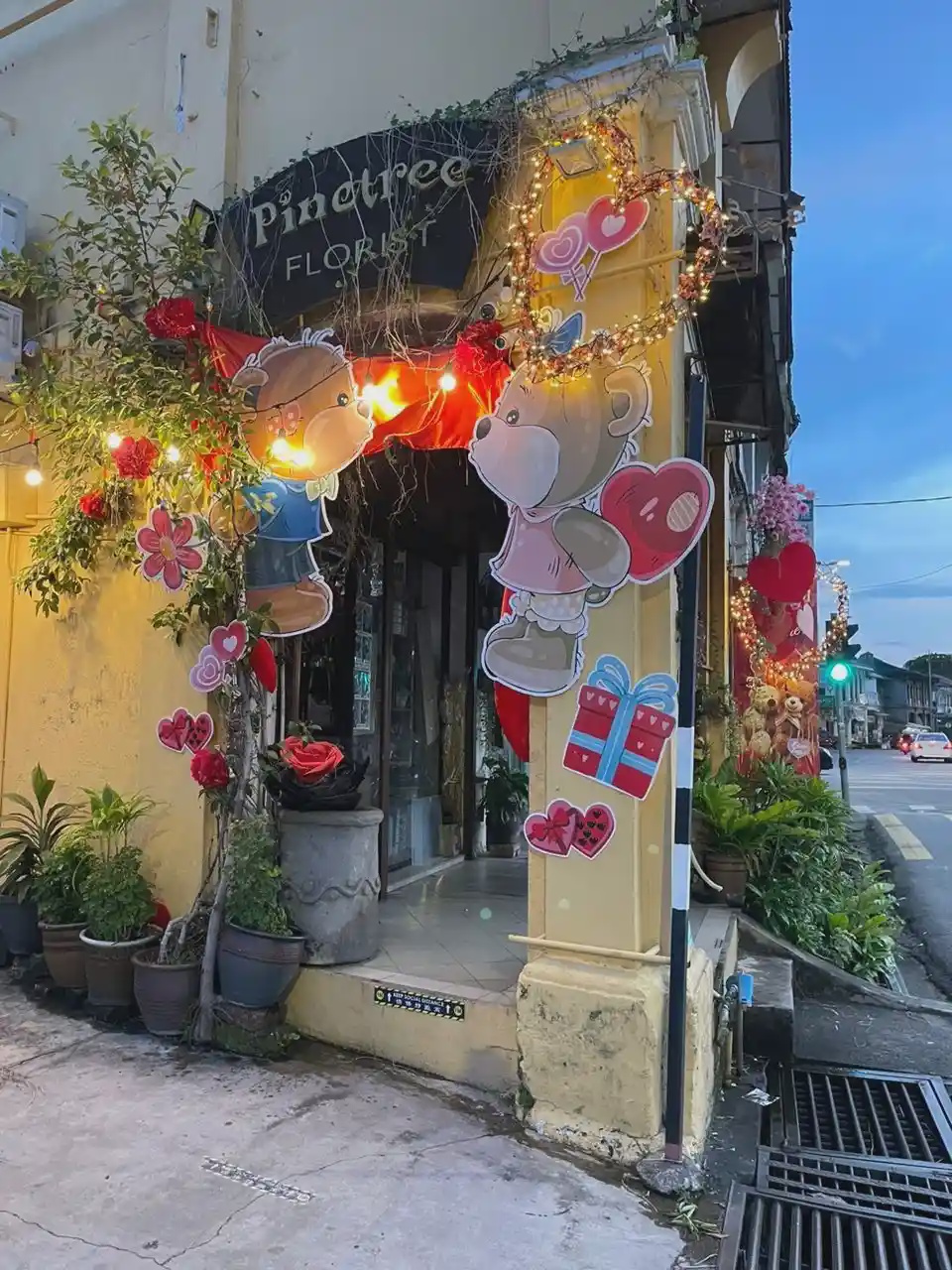 Pinetree Florist Jalan Anson George Town Penang doorstep flower delivery
