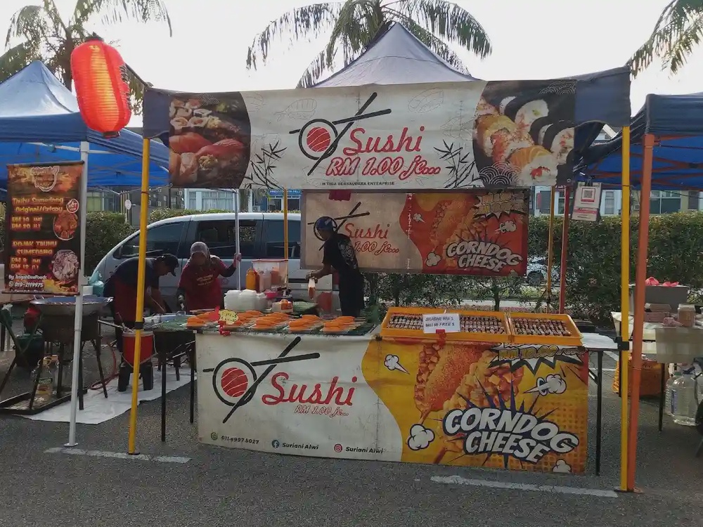 Taman Tampoi Utama Tuesday night market Johor Bahru street food