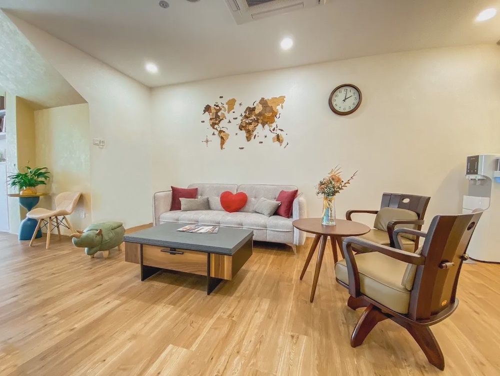 Smile Life Dental Subang Jaya implants veneers and aligners clinic