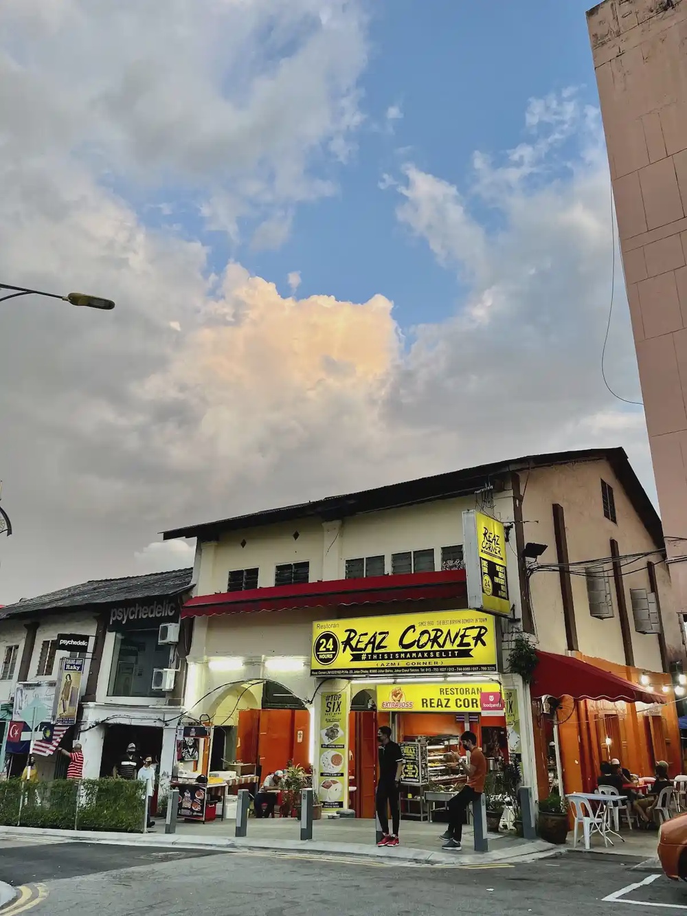 Restaurant Reaz Corner Jalan Dhoby Johor Bahru old town mamak