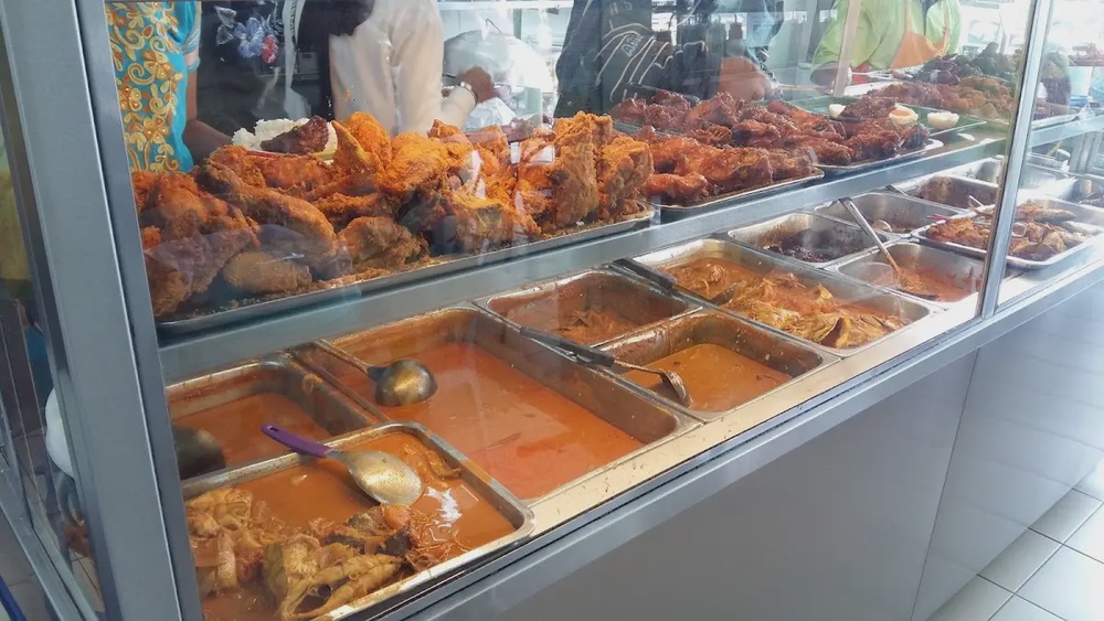Restoran Nasi Kandar Bharkat late night mamak Taman Cempaka Ipoh