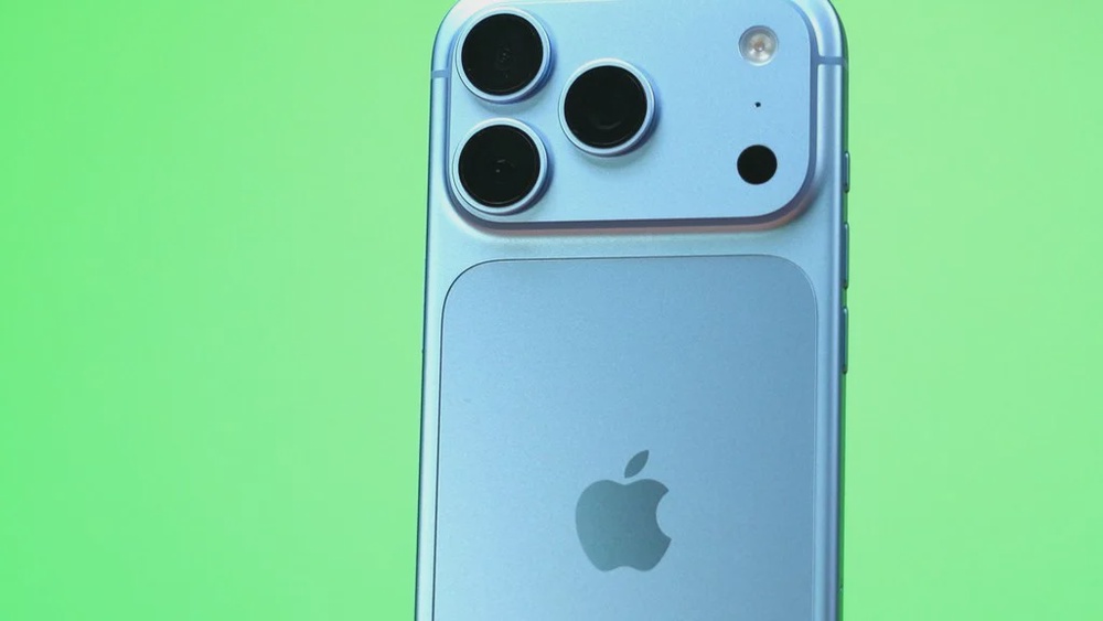 Apple iPhone 18 Pro review - actually exciting? 23