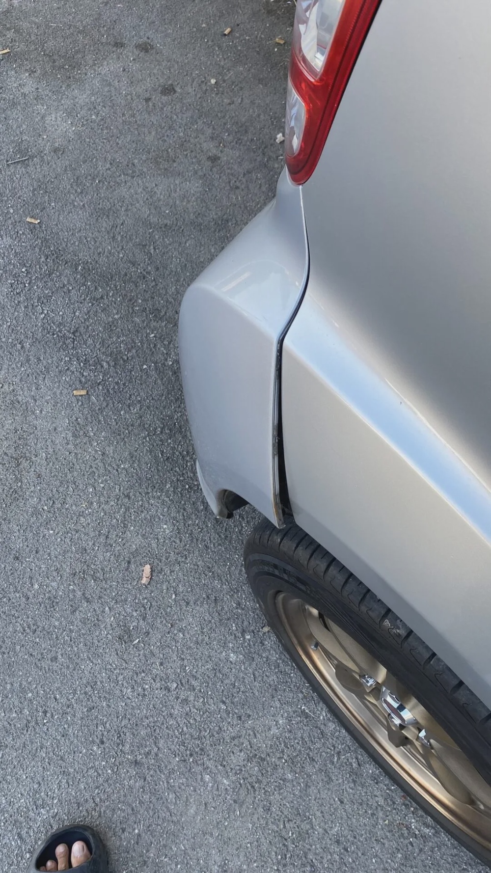 奶奶孙女kelisa撞到myvi留字条rm206赔偿车主退还加码援助 2