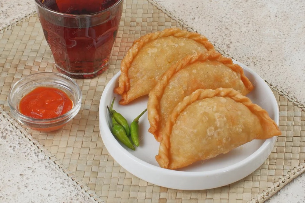 curry puff pastel goreng is pastry popular indonesia 431906 4761
