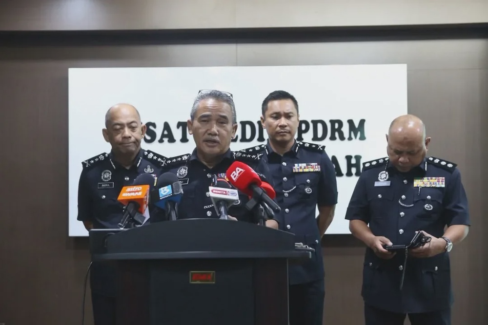 ADZLI pada sidang akhbar di IPK Kedah Alor Setar