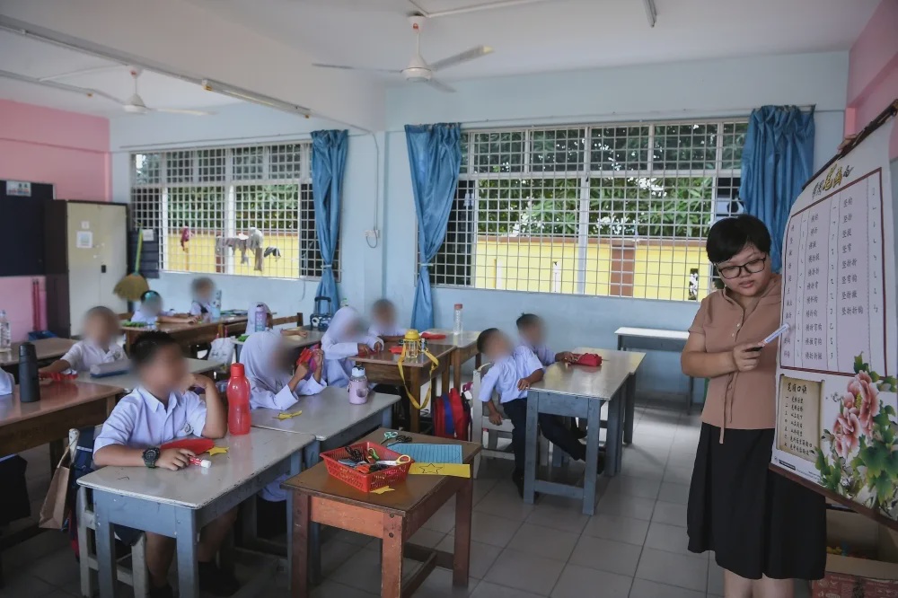 non chinese students in sjkc