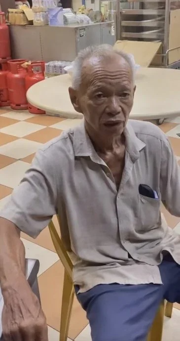 华裔老翁李岳华出门失联迷路被2名热心印裔男子载送回家 1