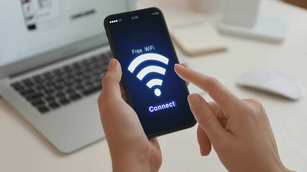 phone showing wifi connected