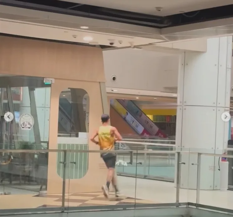 running in mall 1 1 1