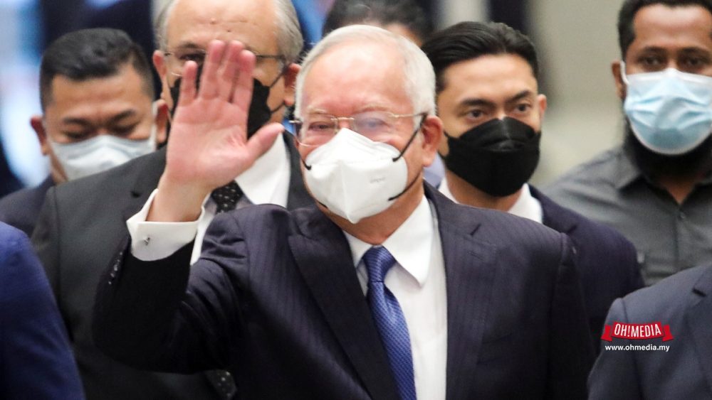 Image from: Polis Belum Terima Maklumat Pemindahan Najib Razak Ke Langgak Duta