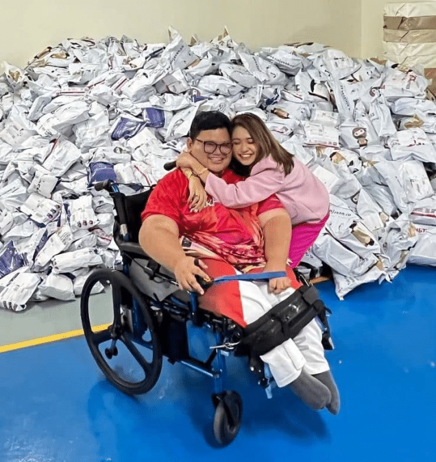Image from: Azar Azmi Dituntut Bayar Hutang RM15,000 Dengan Abang Siti Jamumall