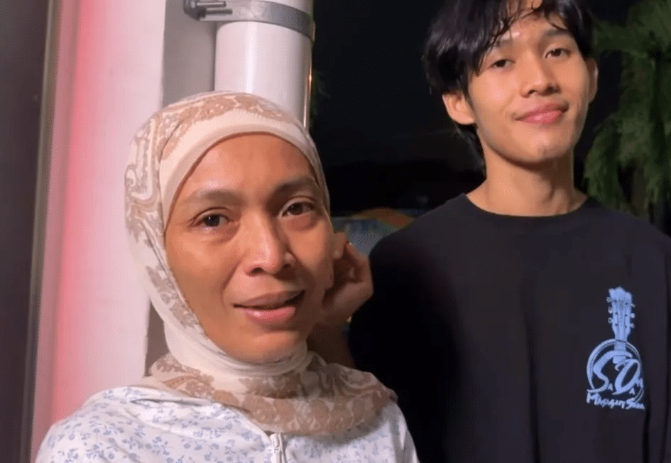 Image from: Amyza Aznan Lega Suami Sudah Sedar, Anak Pula Masih Terlantar