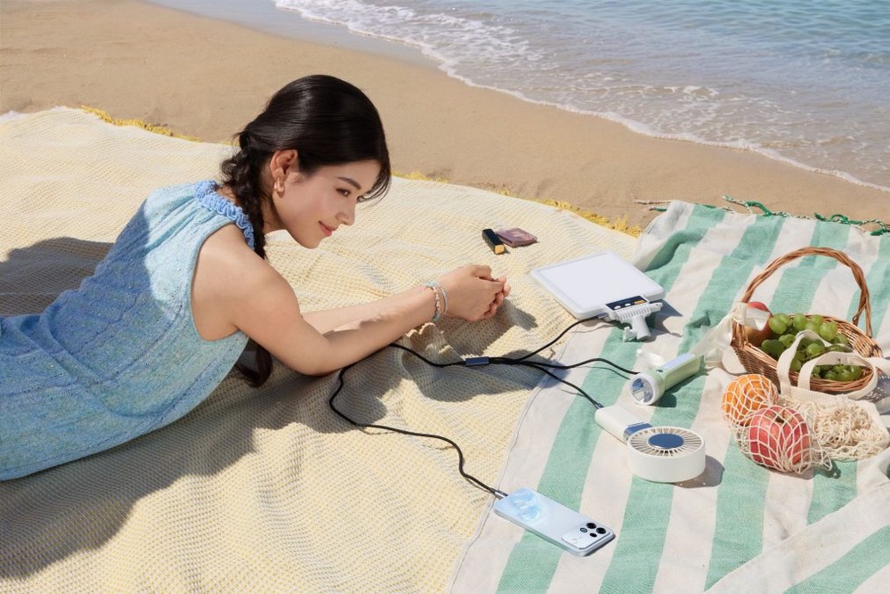 Image from: Lupakan Swafoto 0.5, Kamera OPPO A7 Pro Max Boleh Tangkap Semua Dalam Satu Frame, Siap Ada Bateri 10,000mAh!