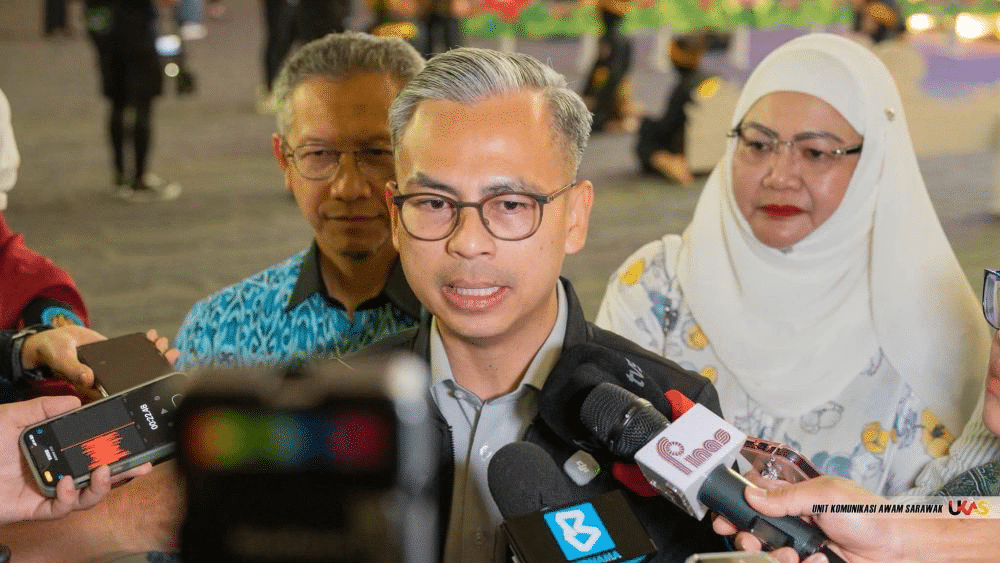 Image from: MCMC Siasat Video AI Manipulasi Detik Duka Tun Dr Mahathir