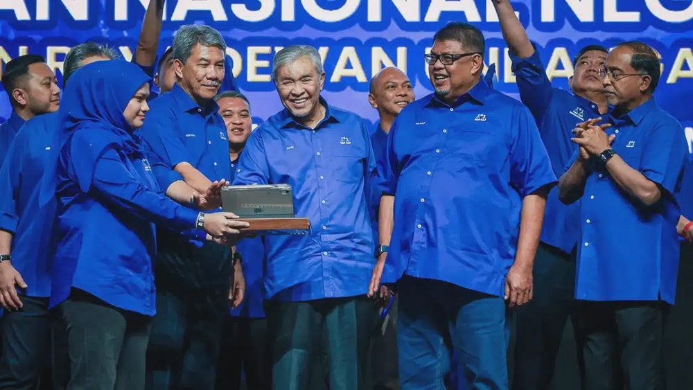 Image from: Barisan Nasional Umum 21 Calon PRN Melaka, 8 Muka Baharu Diberi Peluang Bertanding
